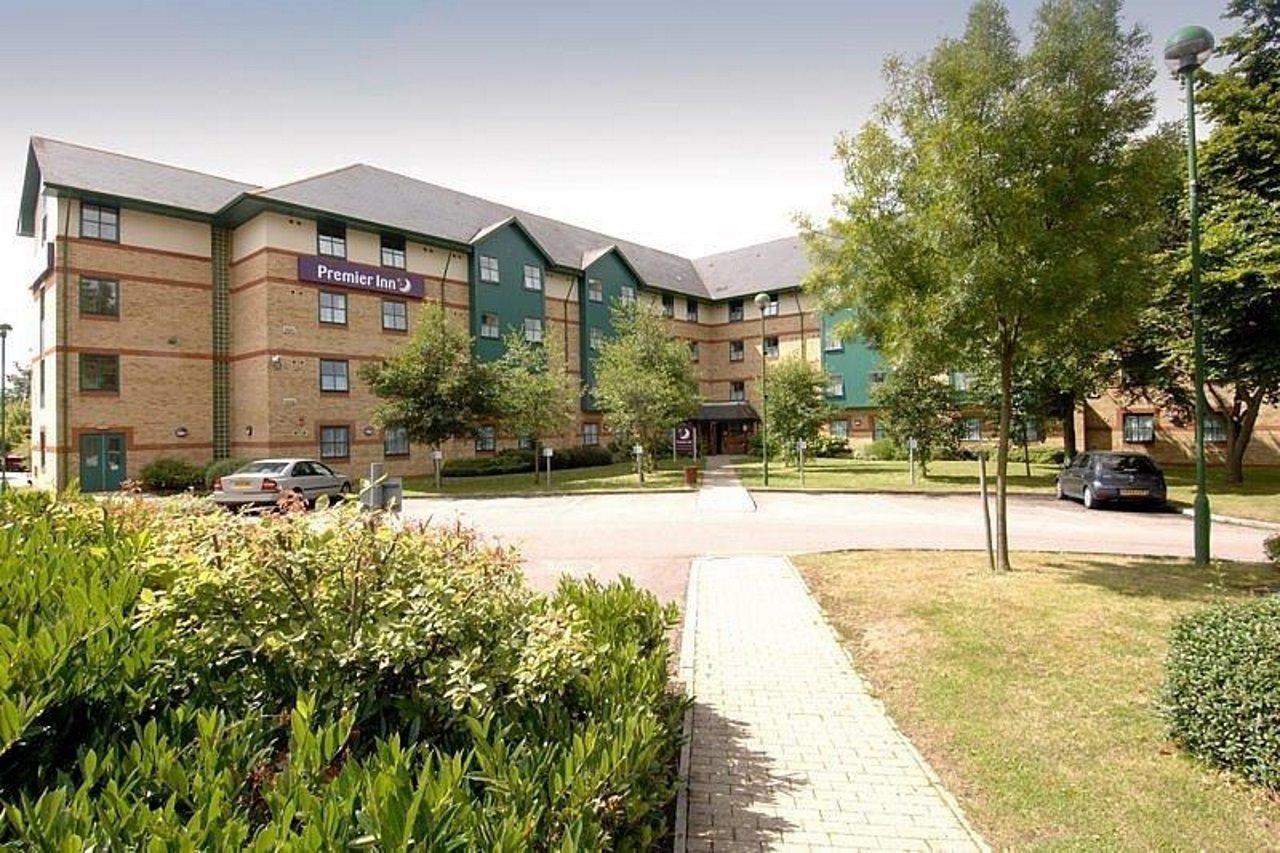 Premier Inn Luton Luton  Exterior photo